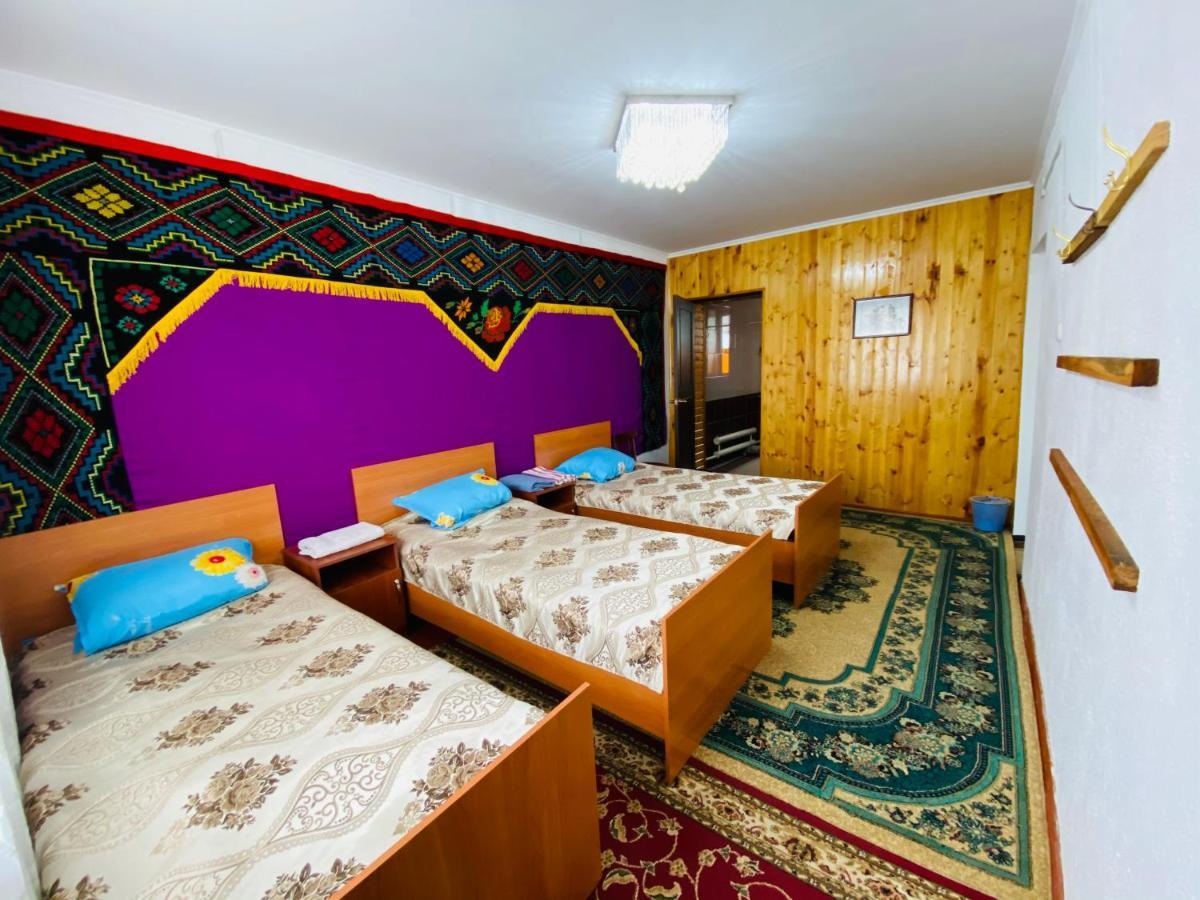 Guest House Kagan Toktogul ภายนอก รูปภาพ