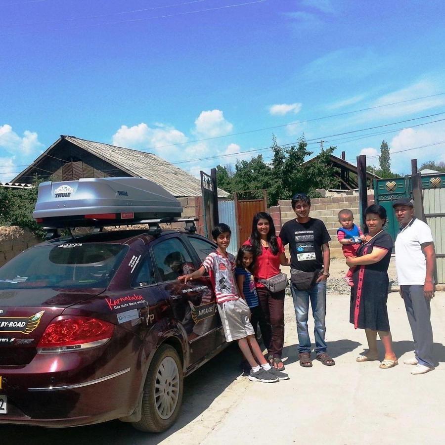 Guest House Kagan Toktogul ภายนอก รูปภาพ