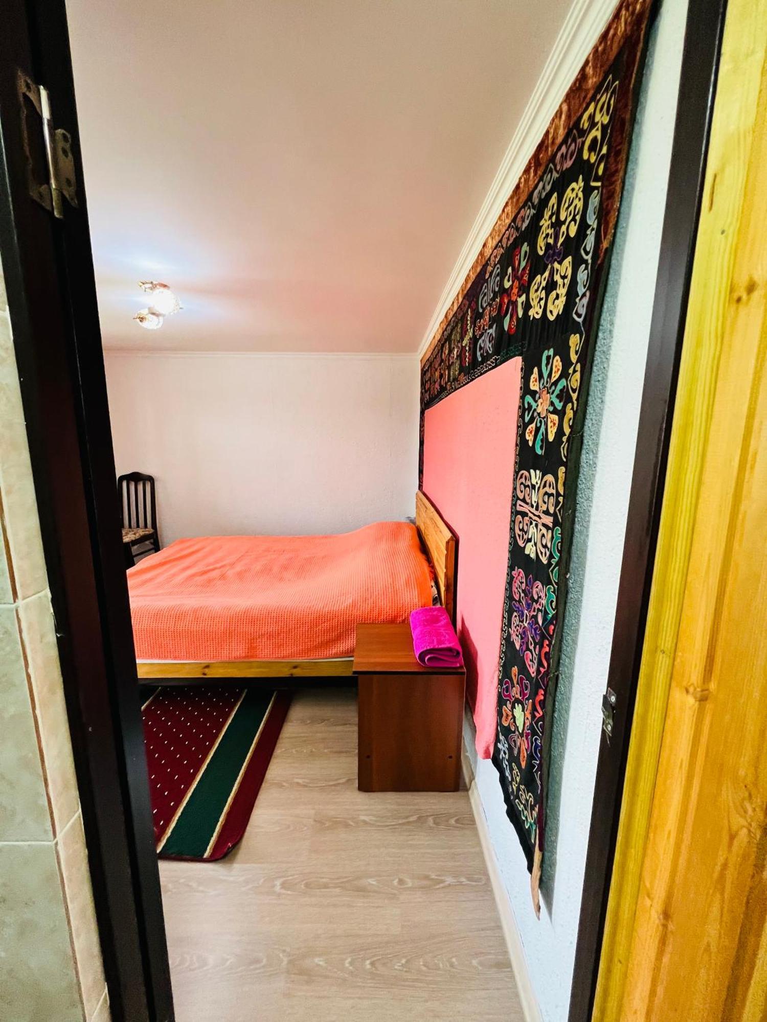 Guest House Kagan Toktogul ภายนอก รูปภาพ