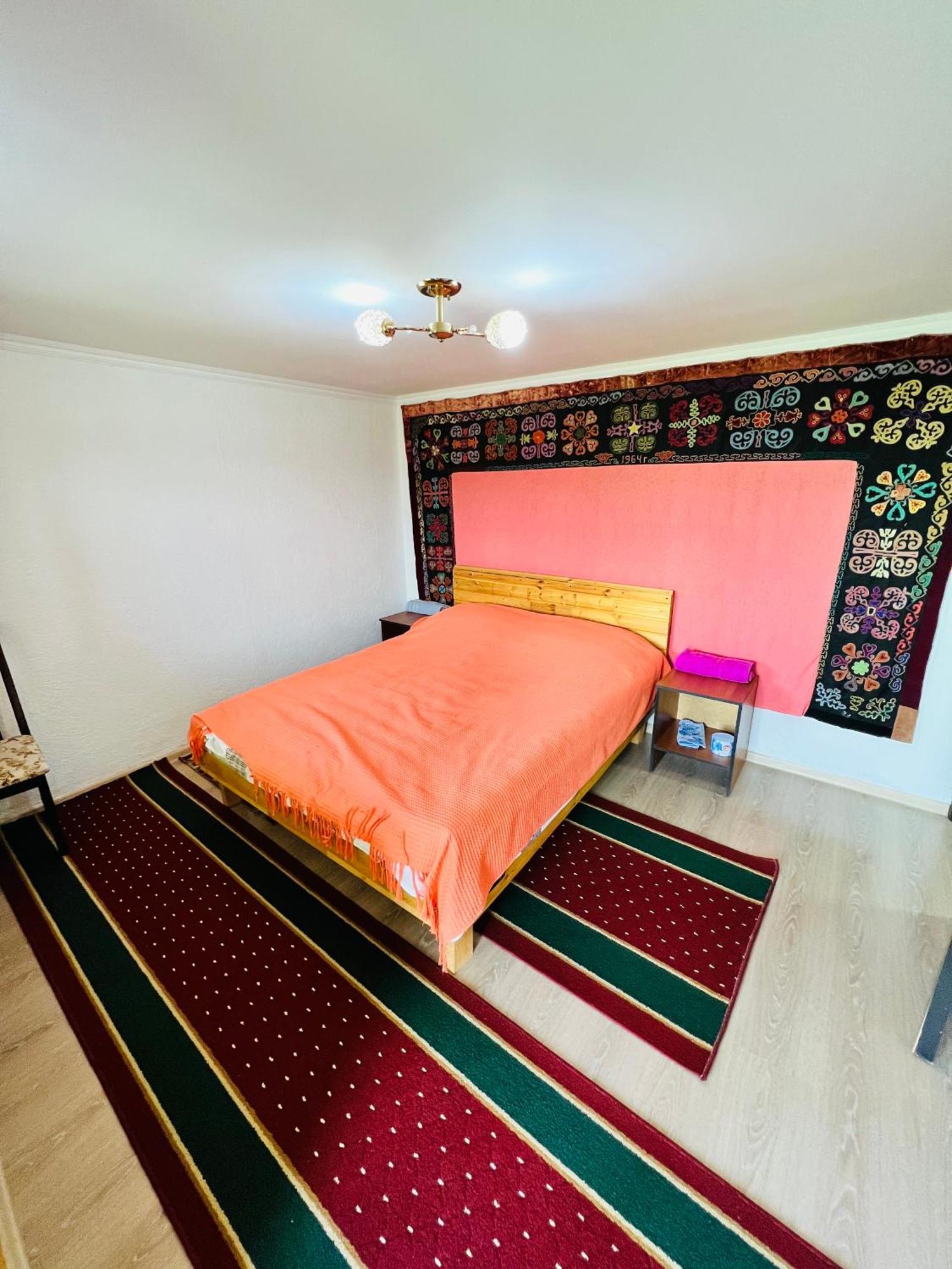 Guest House Kagan Toktogul ภายนอก รูปภาพ