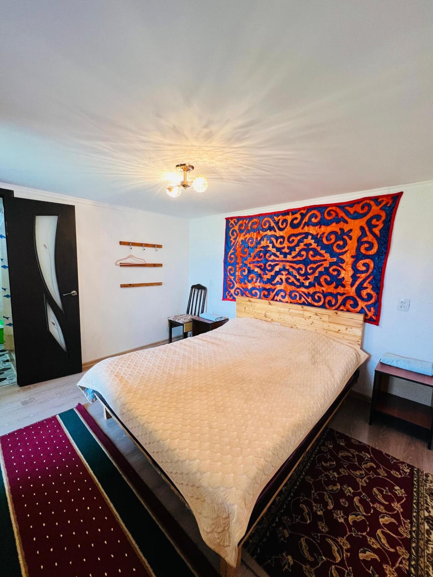 Guest House Kagan Toktogul ภายนอก รูปภาพ