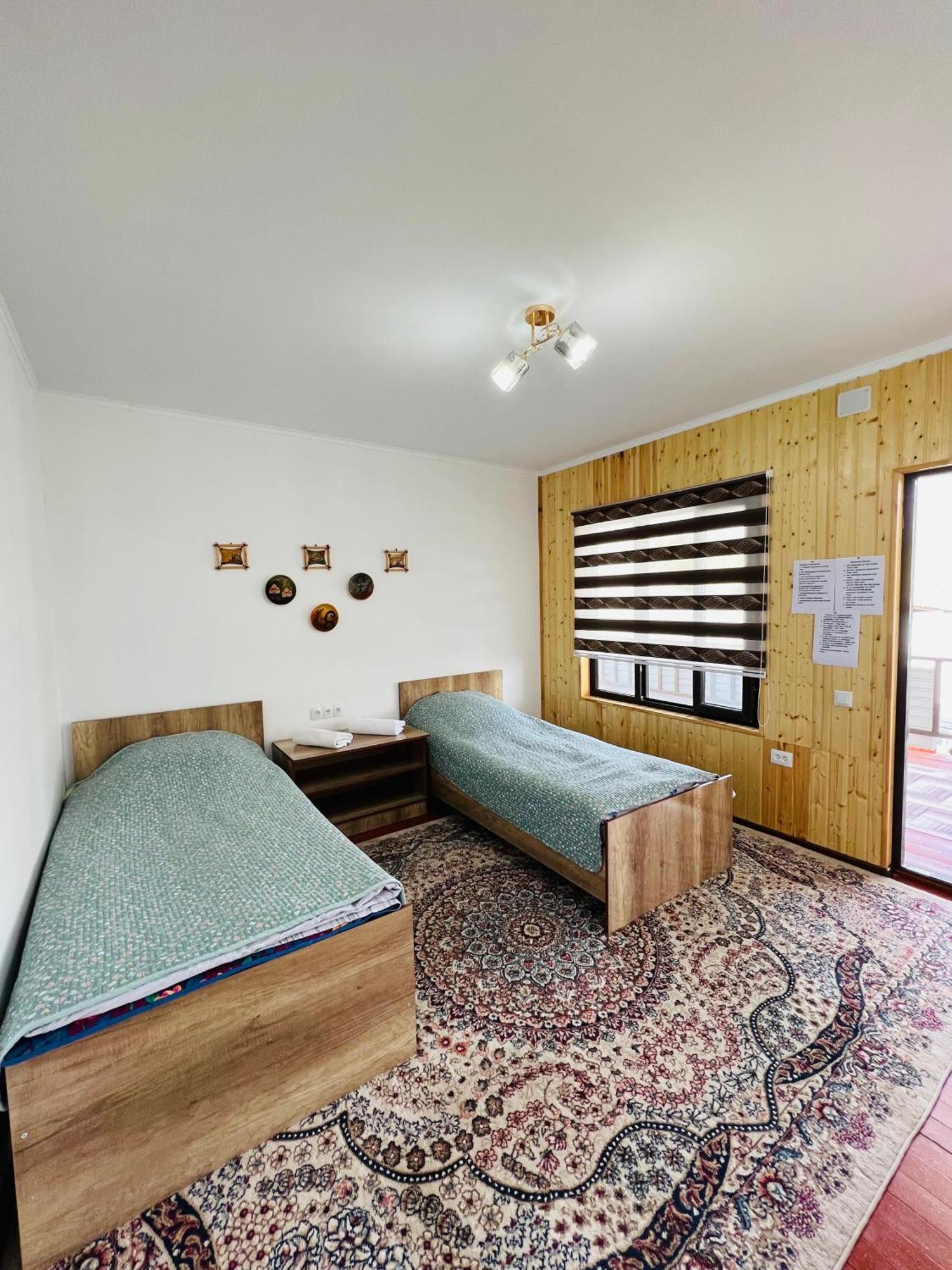 Guest House Kagan Toktogul ภายนอก รูปภาพ